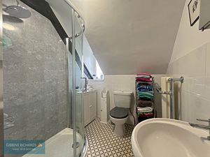 Shower Room- click for photo gallery